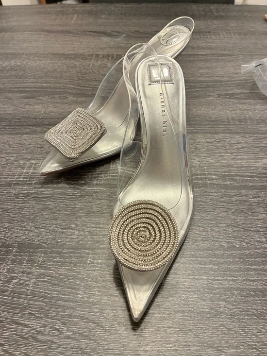 💎 Gianni Bini Clear Rhinestone Heels Size 8 Cinderella Pointed Toe Pumps - Picture 8 of 17